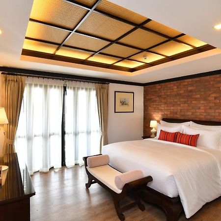 El Barrio Lanna Hotel Chiang Mai Exterior photo