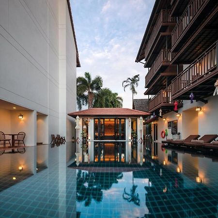El Barrio Lanna Hotel Chiang Mai Exterior photo