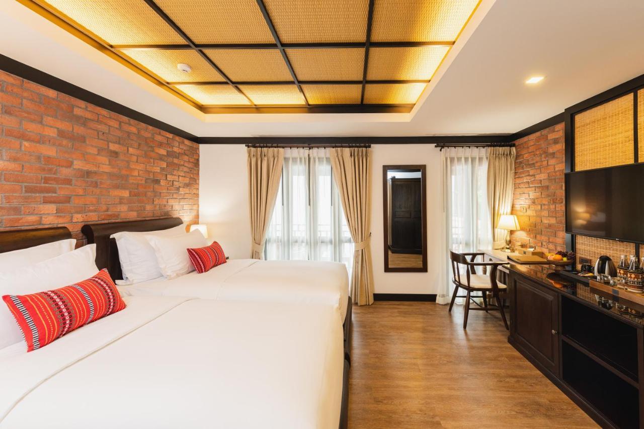 El Barrio Lanna Hotel Chiang Mai Exterior photo