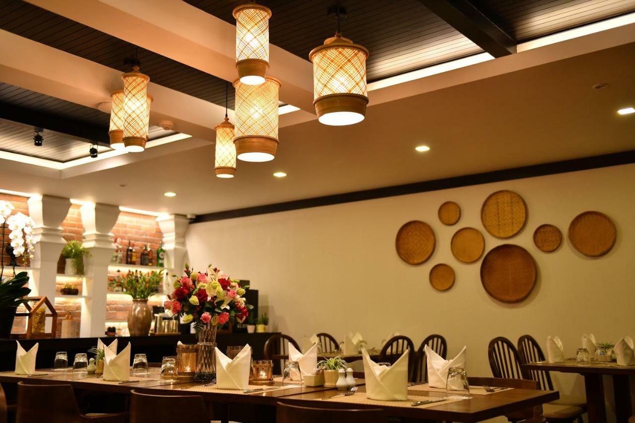El Barrio Lanna Hotel Chiang Mai Exterior photo