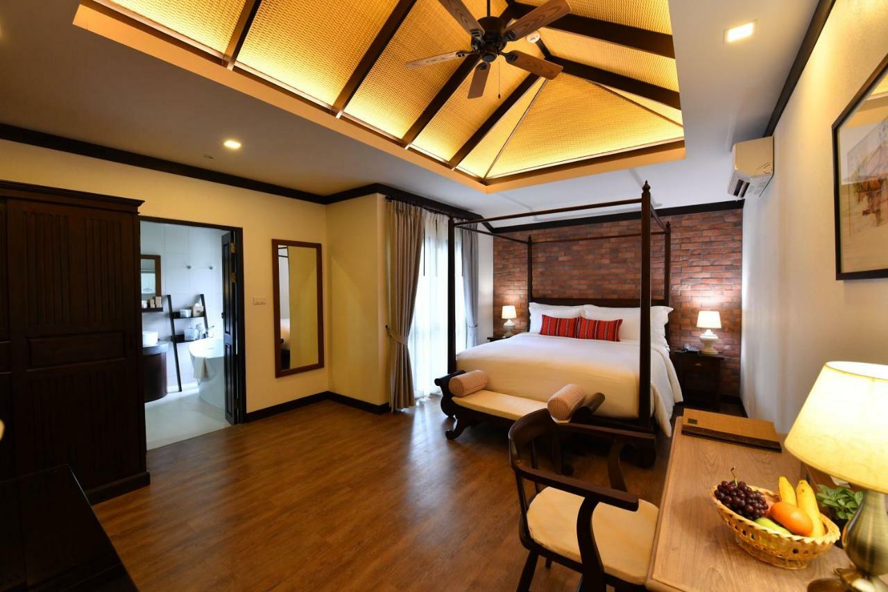 El Barrio Lanna Hotel Chiang Mai Exterior photo