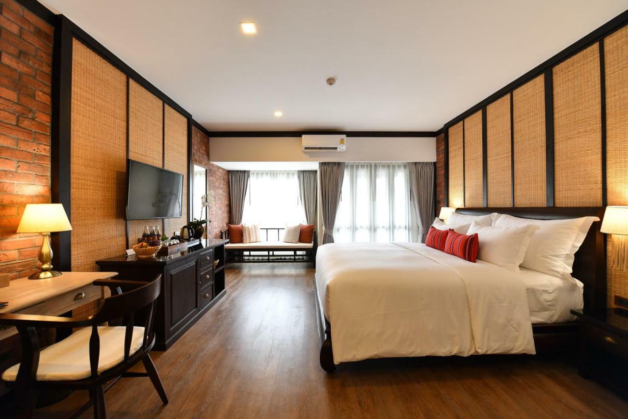 El Barrio Lanna Hotel Chiang Mai Exterior photo