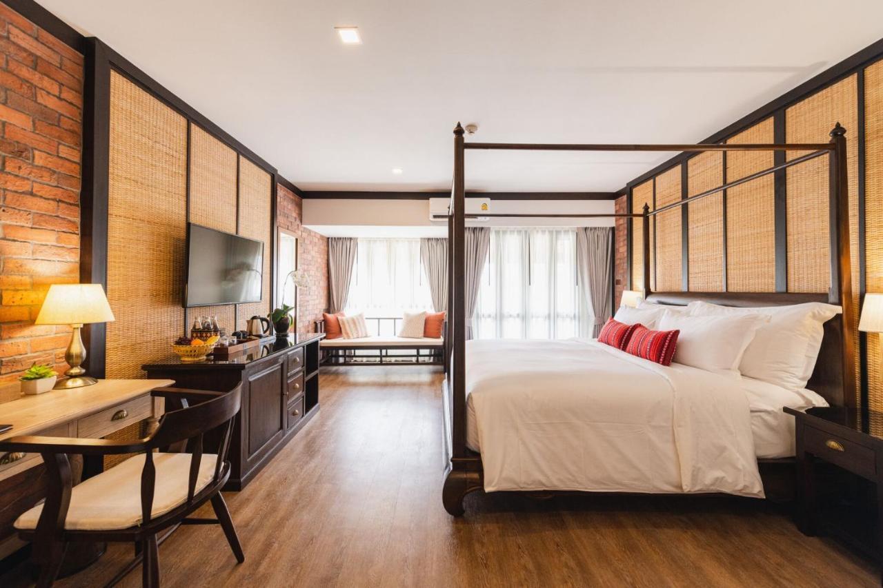 El Barrio Lanna Hotel Chiang Mai Exterior photo