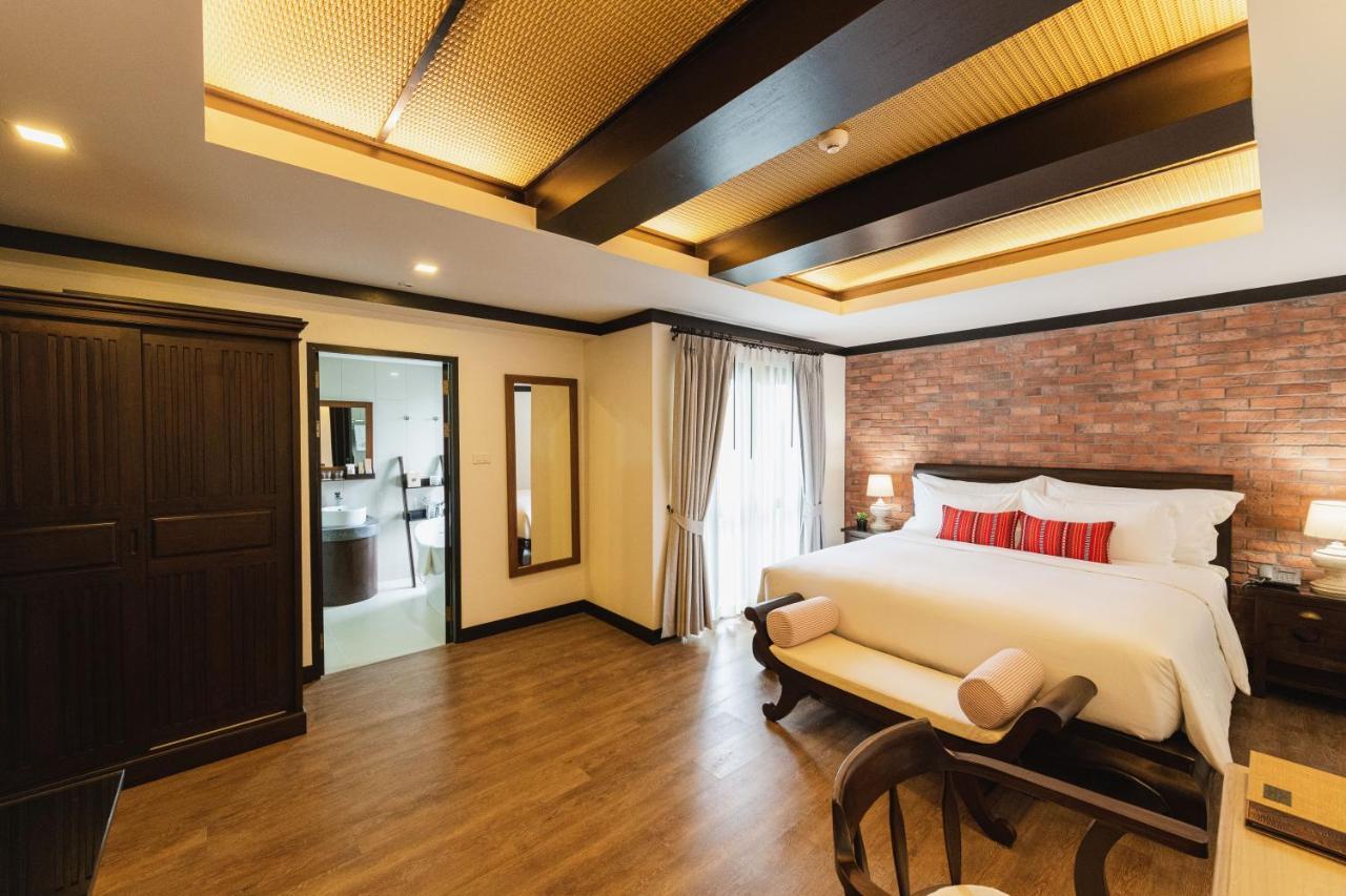 El Barrio Lanna Hotel Chiang Mai Exterior photo