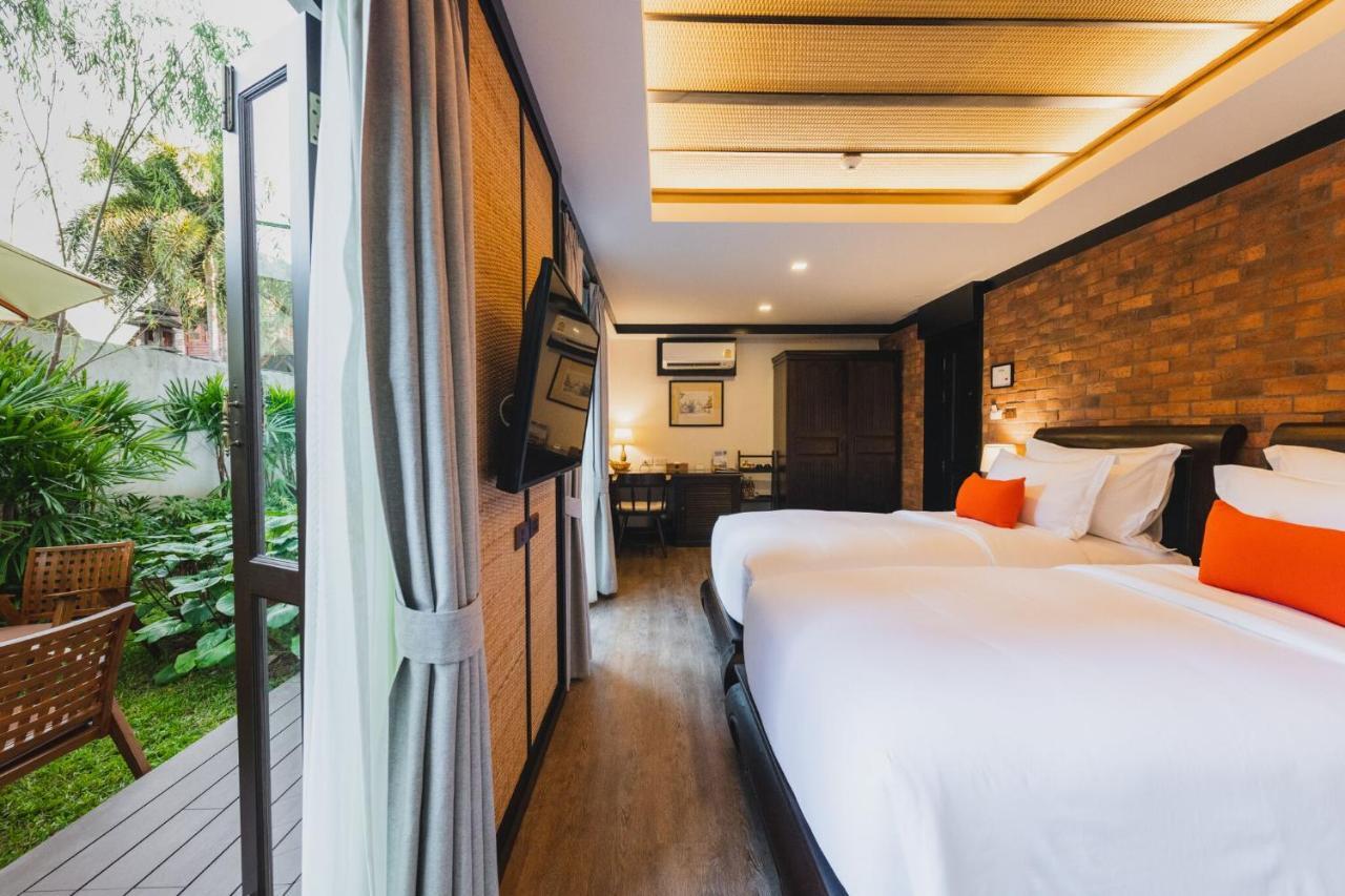 El Barrio Lanna Hotel Chiang Mai Exterior photo