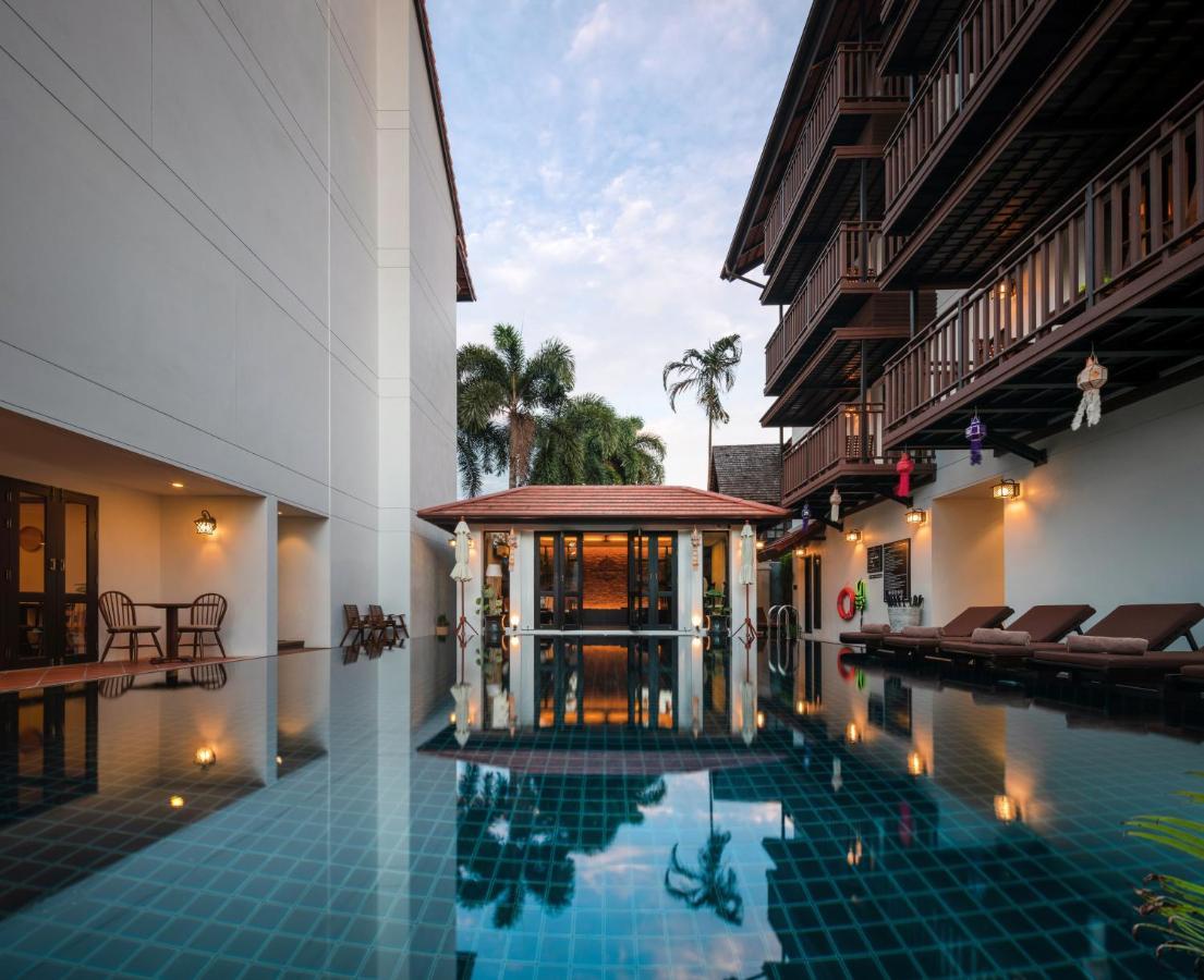 El Barrio Lanna Hotel Chiang Mai Exterior photo